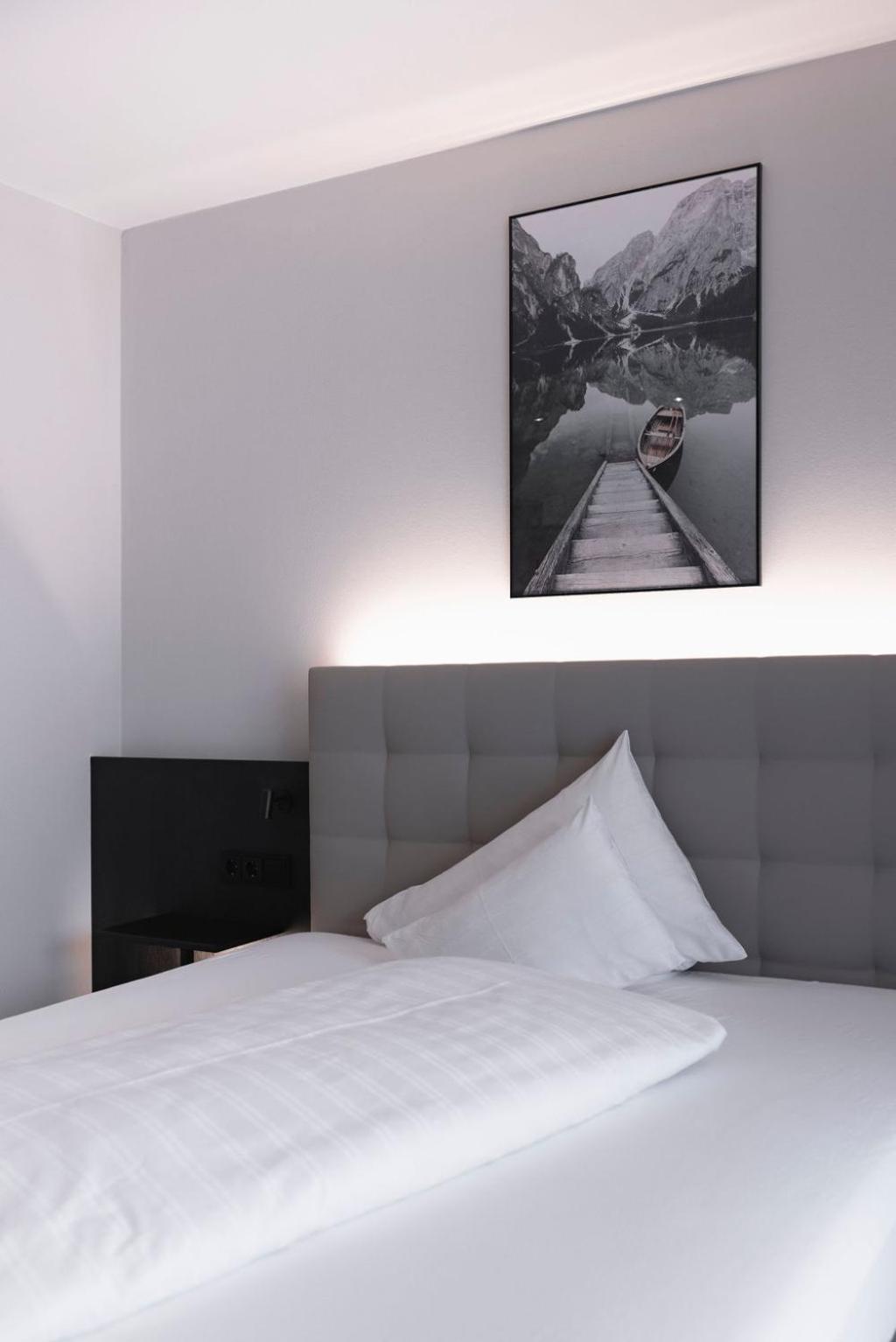 Stadthotel Goldenes Schiff บาดอิสชิล ภายนอก รูปภาพ
