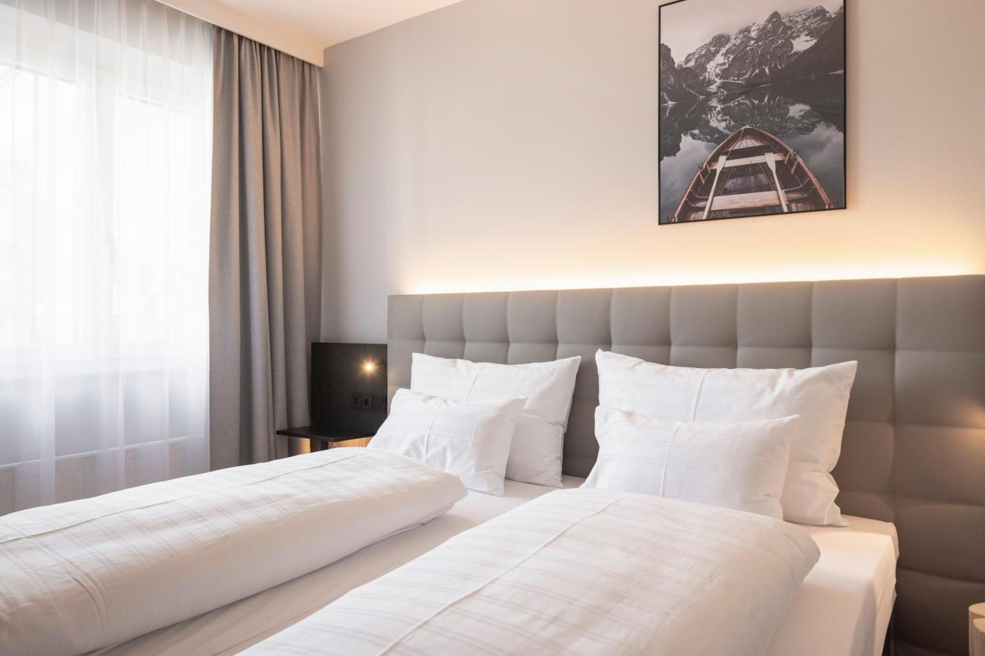 Stadthotel Goldenes Schiff บาดอิสชิล ภายนอก รูปภาพ